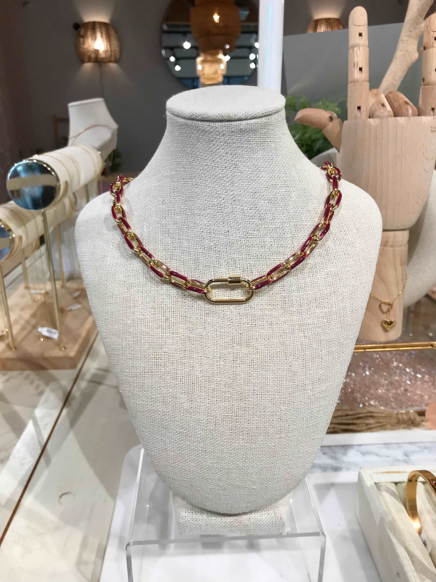 Fall link necklace